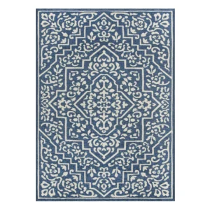 Traditional Medallion 5' x 7' Outdoor Rug - Polypropylene/Polyester - Blue/Ivory